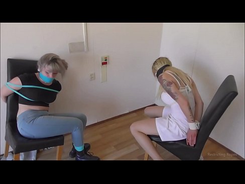 ❤️ Hoʻopili / nakinaki ʻia a nakinaki / kaikamahine i ka pilikia ☑ Fucking video ma haw.pornhdvideos.ru ️❤